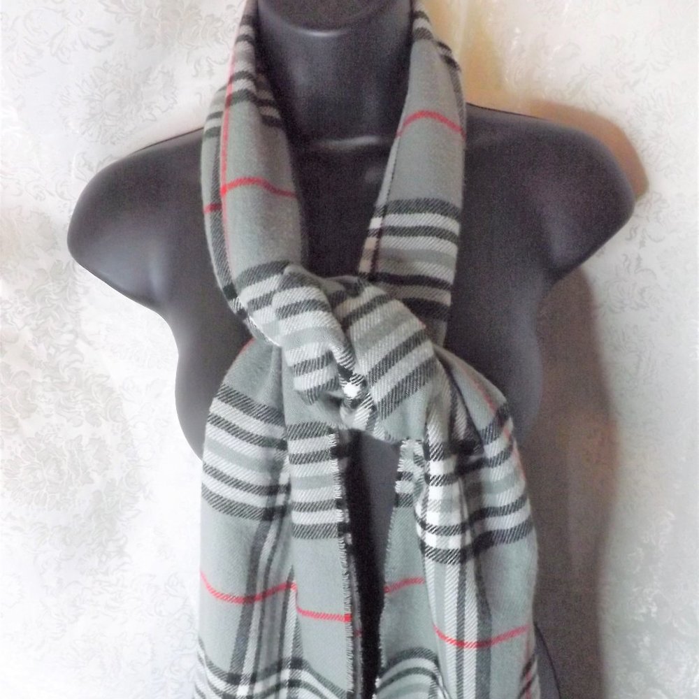 Soft Plaid Scarf - Picture 2 of 7